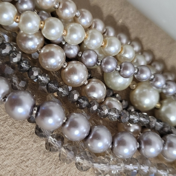 Multi-Strand Pearl Necklace - Picture 8 of 8